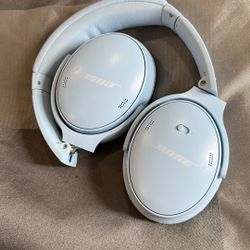 Bose QuietComfort Bluetooth Headphones 