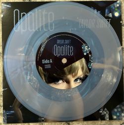 Taylor Swift Rare Vinyl & CD Bundle - Pristine / Unplayed