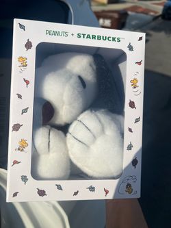 Starbucks snoopy plush