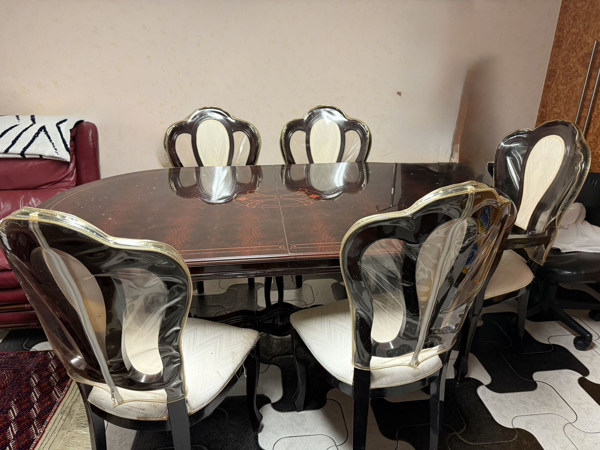 Italian Dining Room Table with 6 Chairs