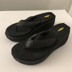 VOLATILE Women Island Wedge Sandal