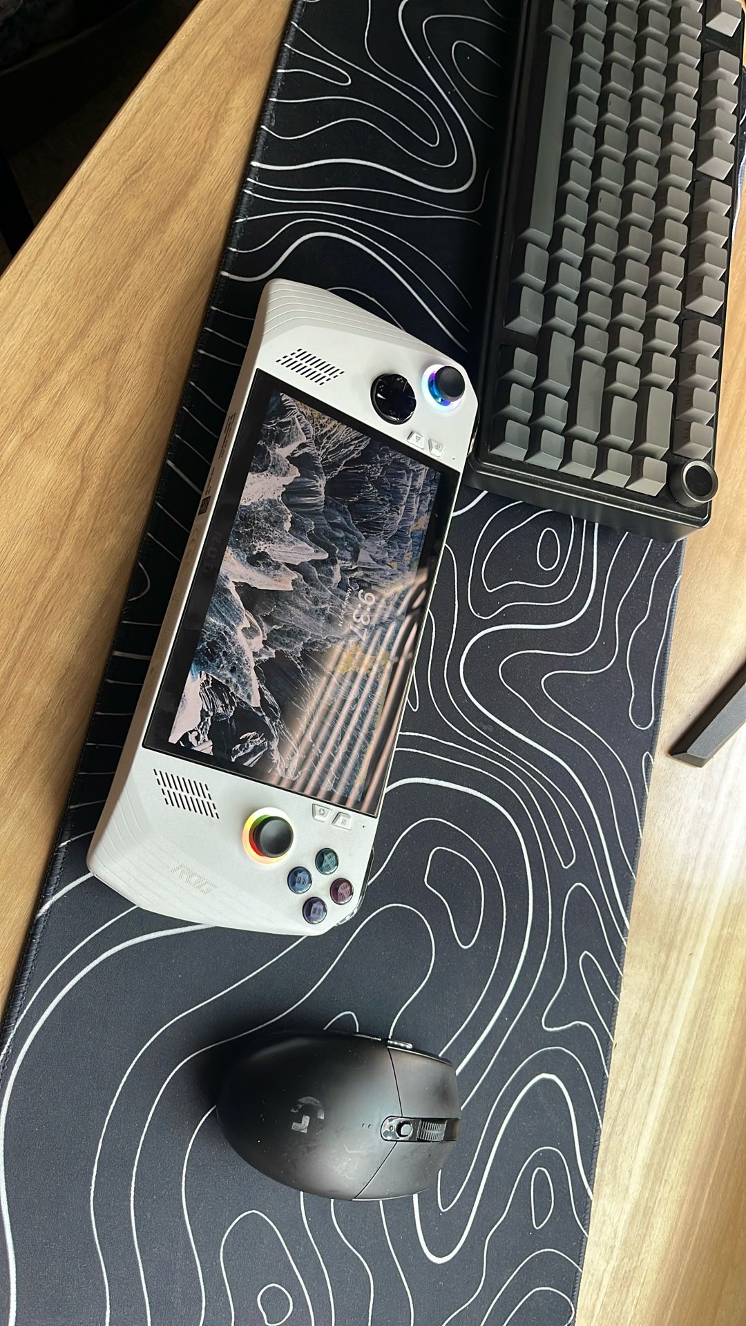 ROG Ally Z1 Extreme