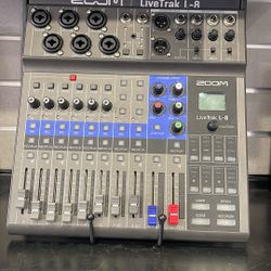 Zoom Live Trak L-8