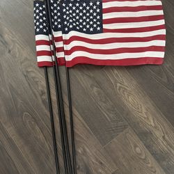 Set of 4 Small American Flags on Poles
