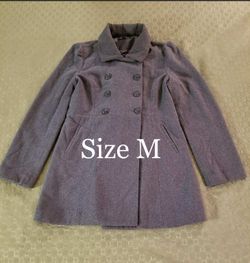 Women’s Coat Size M