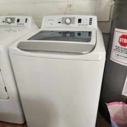 Insignia Top Load Washer and Electric Dryer, White