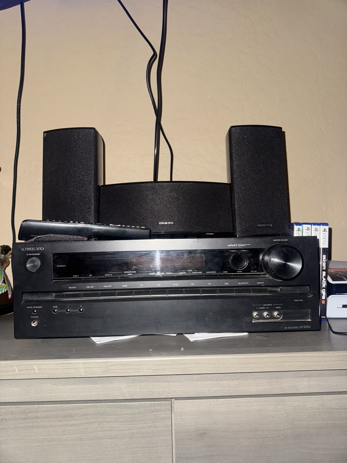 Onkyo Receiver With Speakers And Subwoofer