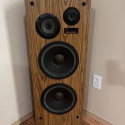 Sony Speaker Tower