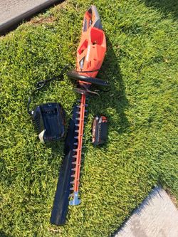 ECHO
56V 22 in. Double-Sided Reciprocating Cordless Battery Powered Hedge Trimmer with 2.5Ah Battery and Charger