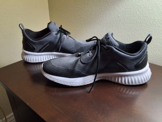 Men’s FILA Casual Shoes – Black & White, Size 11