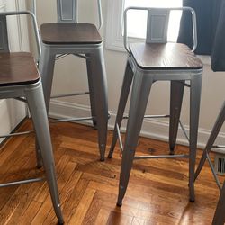 Bar Stools 