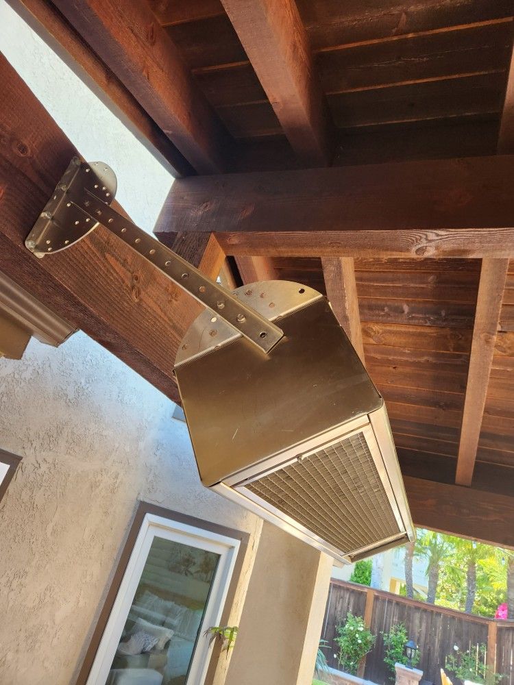 DCS Patio Heater for Sale in Irvine, CA OfferUp