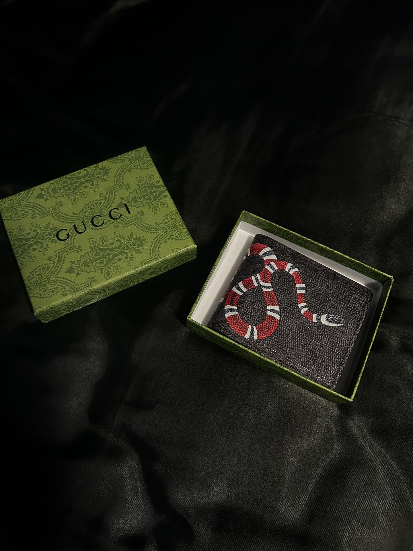 Used Gucci Wallet