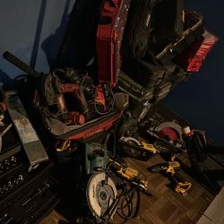 Tool Bundle Milwaukee Dewalt Makita .    Selling It As A Lot.     $$ For Everything.    