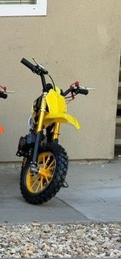 49cc mini dirt-bike gas powered two-stroke