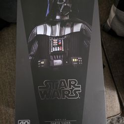 Hot Toys Darth Vader 40th Anniversary Rotj (Mms700 Deluxe Version)