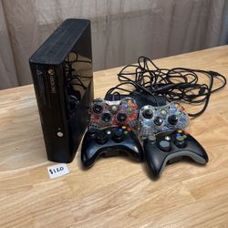 Xbox 360 Model E With 4 Controllers 