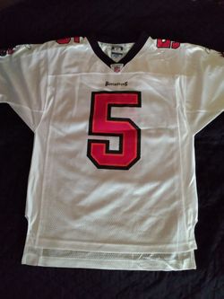 BUCCANEERS JERSEY SIZE SMALL ADULT