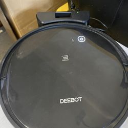 Used Deebot Floor Cleaning Robot With Charging Base