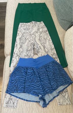 Women’s leggings and shorts