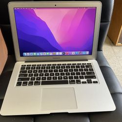 Macbook Air 13" - Mac OS Monterey