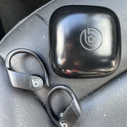 Powerbeats Pro 1 & case