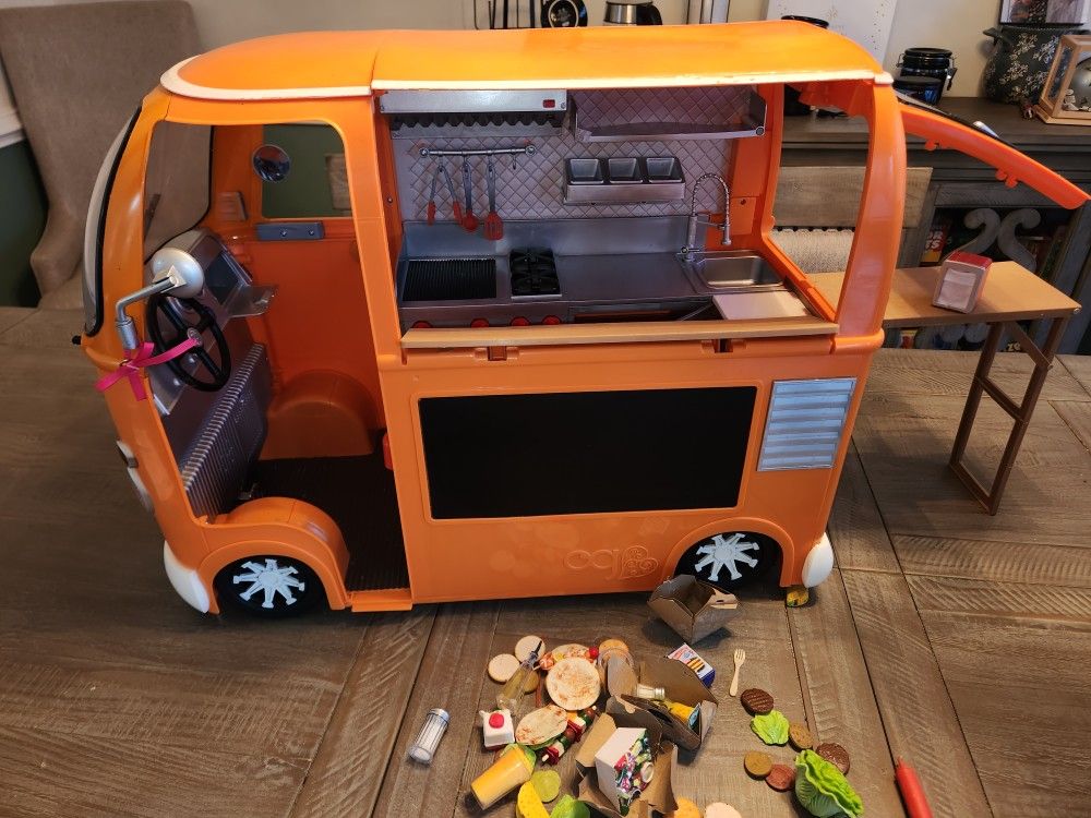 18 Inch Doll Food Truck