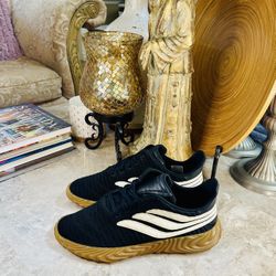 Men’s Adidas Sobakov Black White Gum Low Top Sneaker AQ1135 2018 Size 8.5