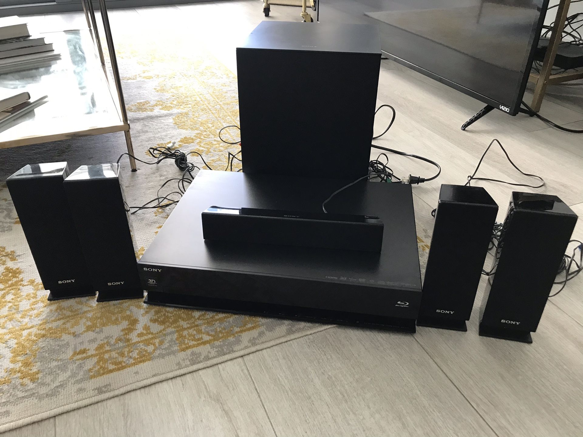 Sony 6-speaker Surround Sound with 3D Blu-ray Player