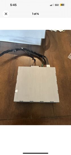 Audi Q5 Radio Receiver 