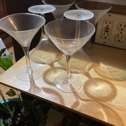 6 Martini Glasses 6”