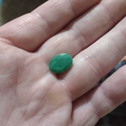 5.65 CT Columbian Emerald