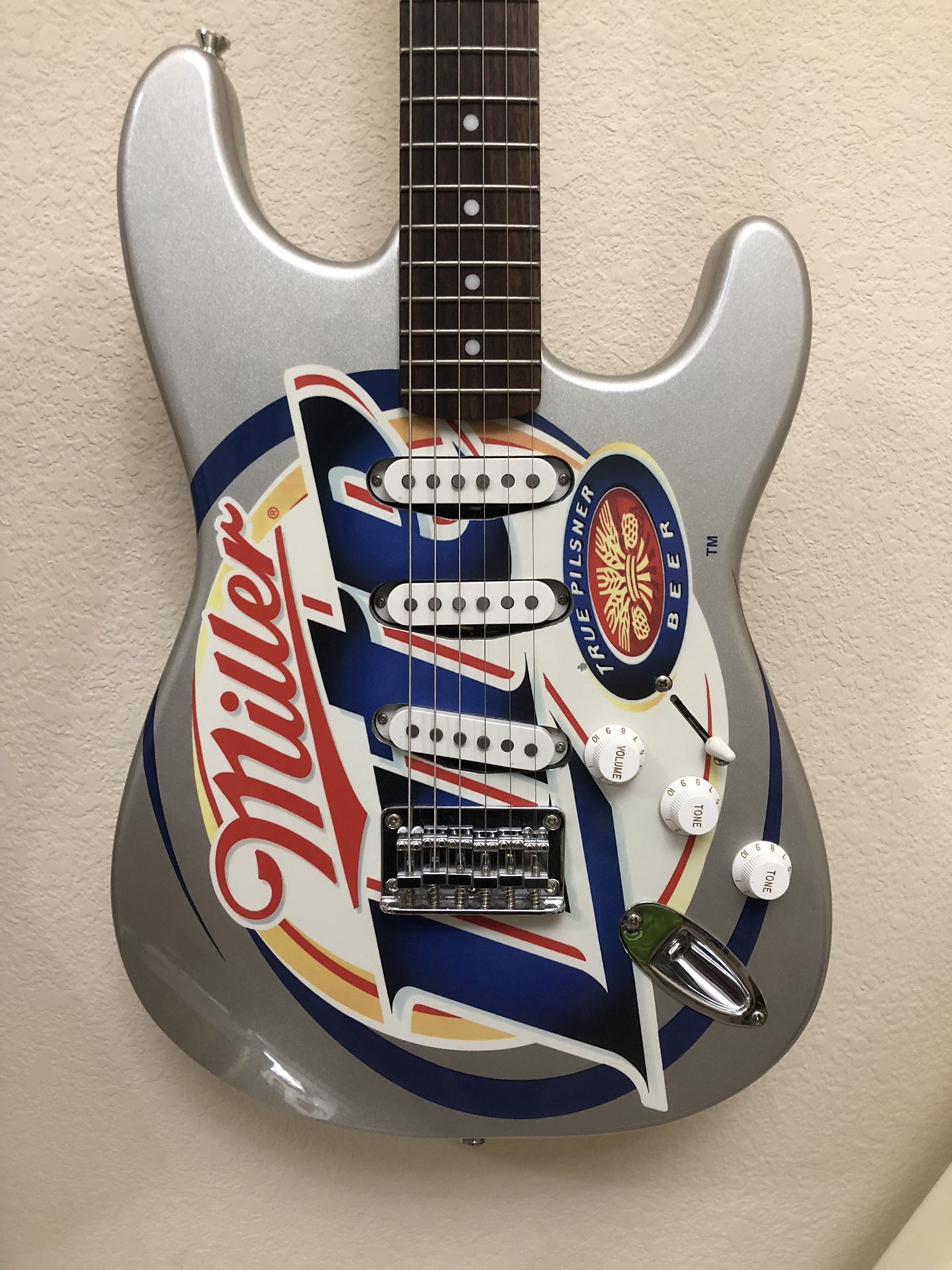 Squier Stratocaster Miller Light Promo Guitar