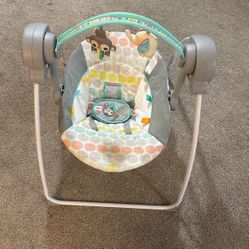 Bright Starts Portable Automatic 6-Speed Baby Swing with Adaptable Speed, Taggies, Music, Removable-Toy-Bar, 0-9 Months 6-20 lbs (Whimsical Wild)