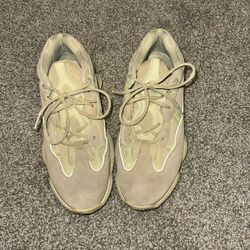 Yeezy 500 SuperMoon Yellow Size 13