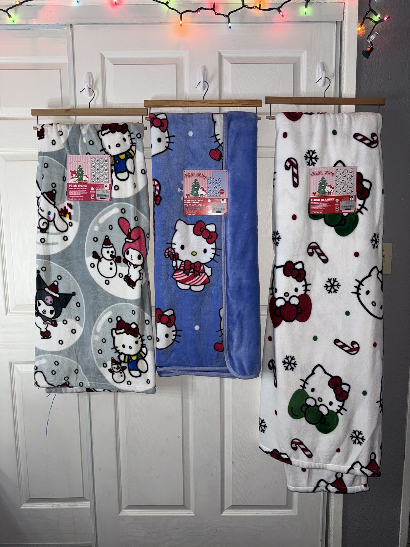 Hello Kitty Christmas Blankets