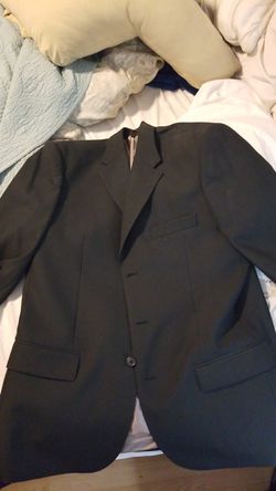 Perry Ellis suit