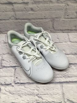 Nike Renew Hyperdiamond 4 Pro Women's Metal Softball Cleats Size 8