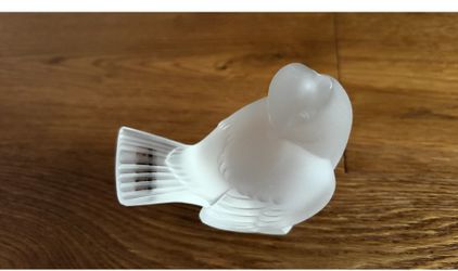 Lalique Crystal Sparrow