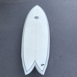 Hank Byzak 5’10” Quad Fish Surfboard 