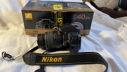 Nikon D40