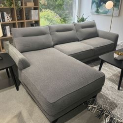 New sectional in box 📦 $799