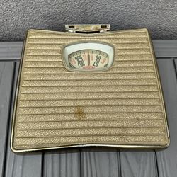 Vintage Mid Century Gold Scale