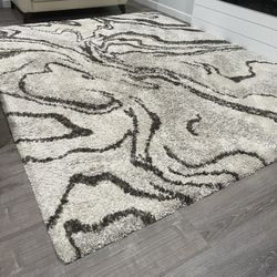 Rug 7 /10