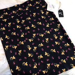 Beautiful Lularoe Cassie Skirt size Medium - NEW! $35