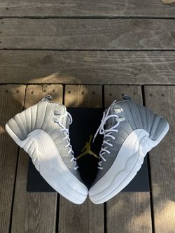 JORDAN 12 STEALTH SIZE 6Y NEW GS