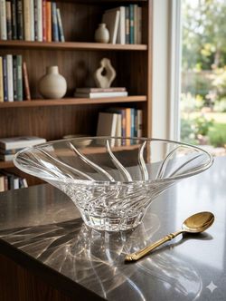 Elegant Crystal Swirl Serving Bowl