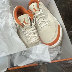 New Women's Air Jordan Retro 3 Shoes size 9