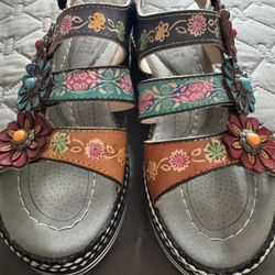 Sandals 👡 
