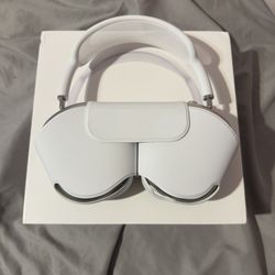 AirPods Max Silver